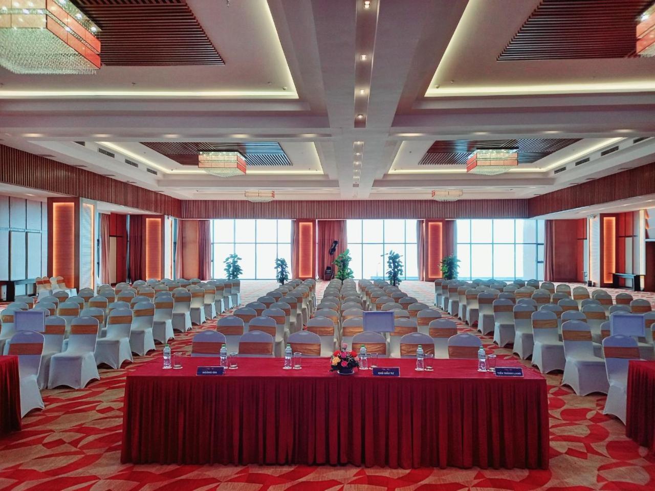 Muong Thanh Luxury Nhat Le Hotel Dong Hoi Zewnętrze zdjęcie