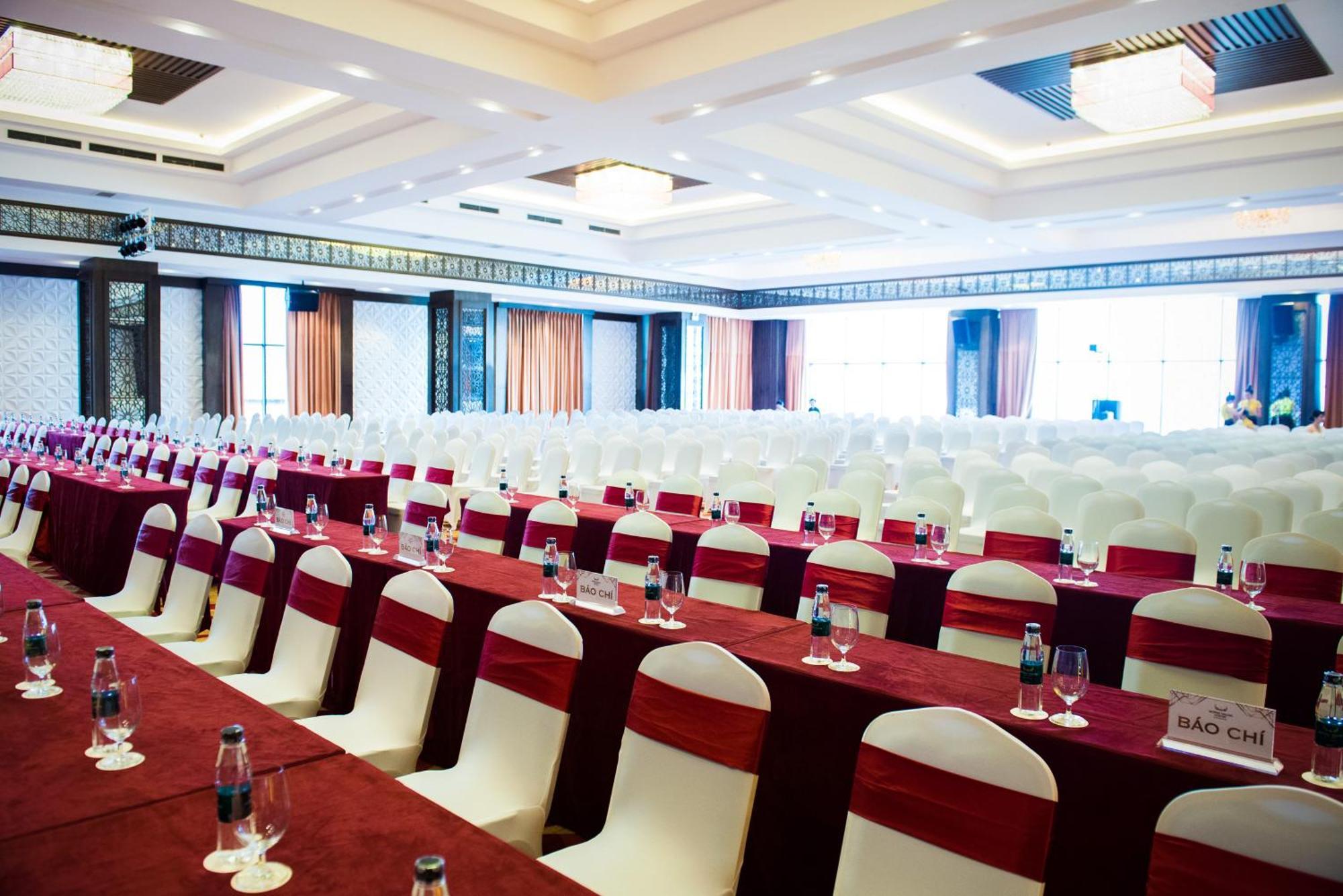 Muong Thanh Luxury Nhat Le Hotel Dong Hoi Zewnętrze zdjęcie