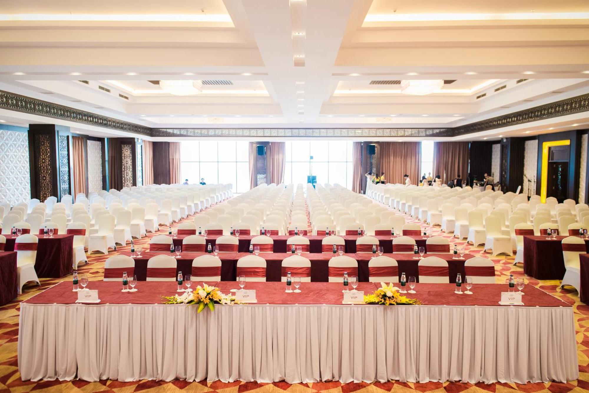 Muong Thanh Luxury Nhat Le Hotel Dong Hoi Zewnętrze zdjęcie