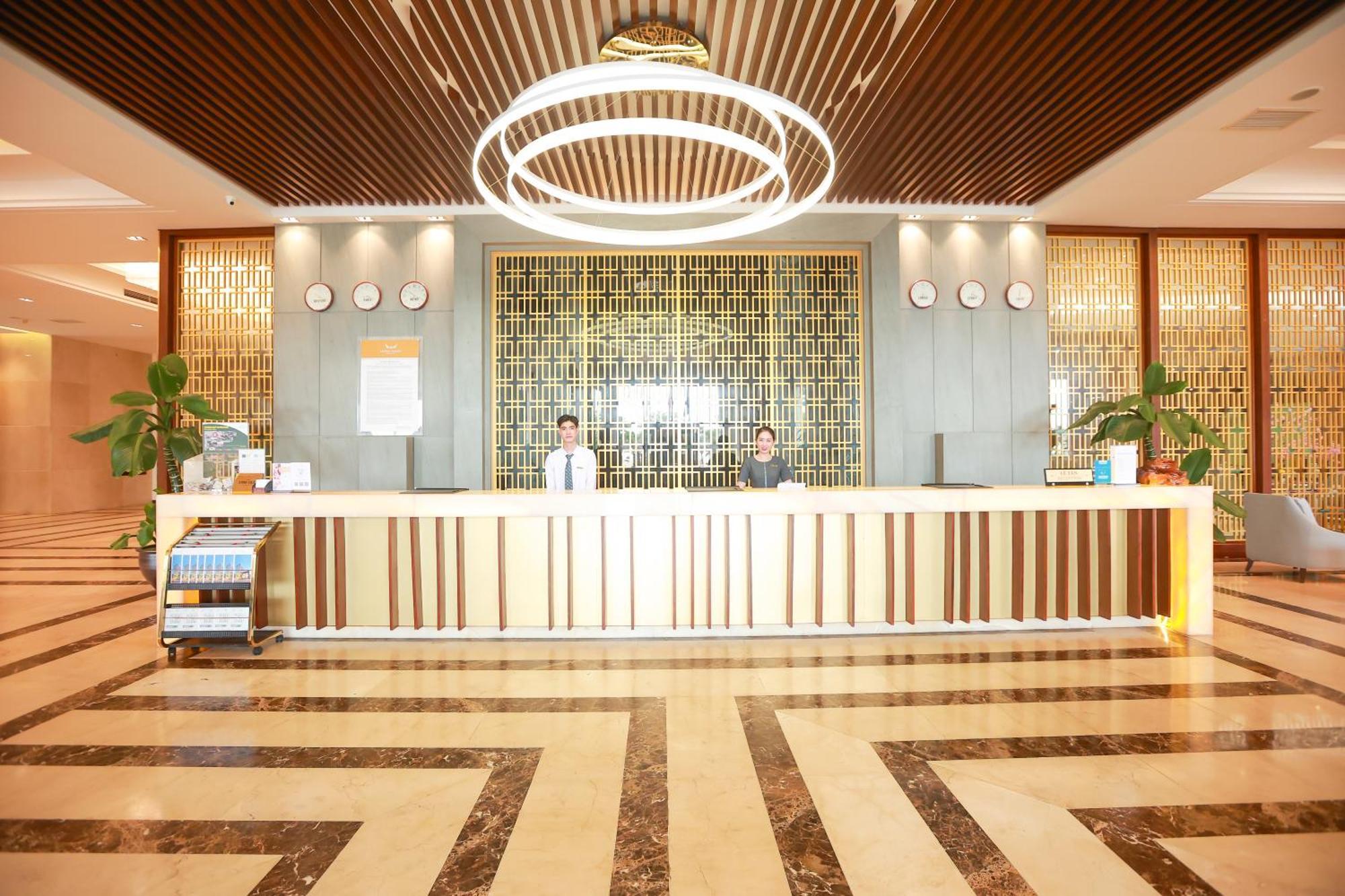 Muong Thanh Luxury Nhat Le Hotel Dong Hoi Zewnętrze zdjęcie