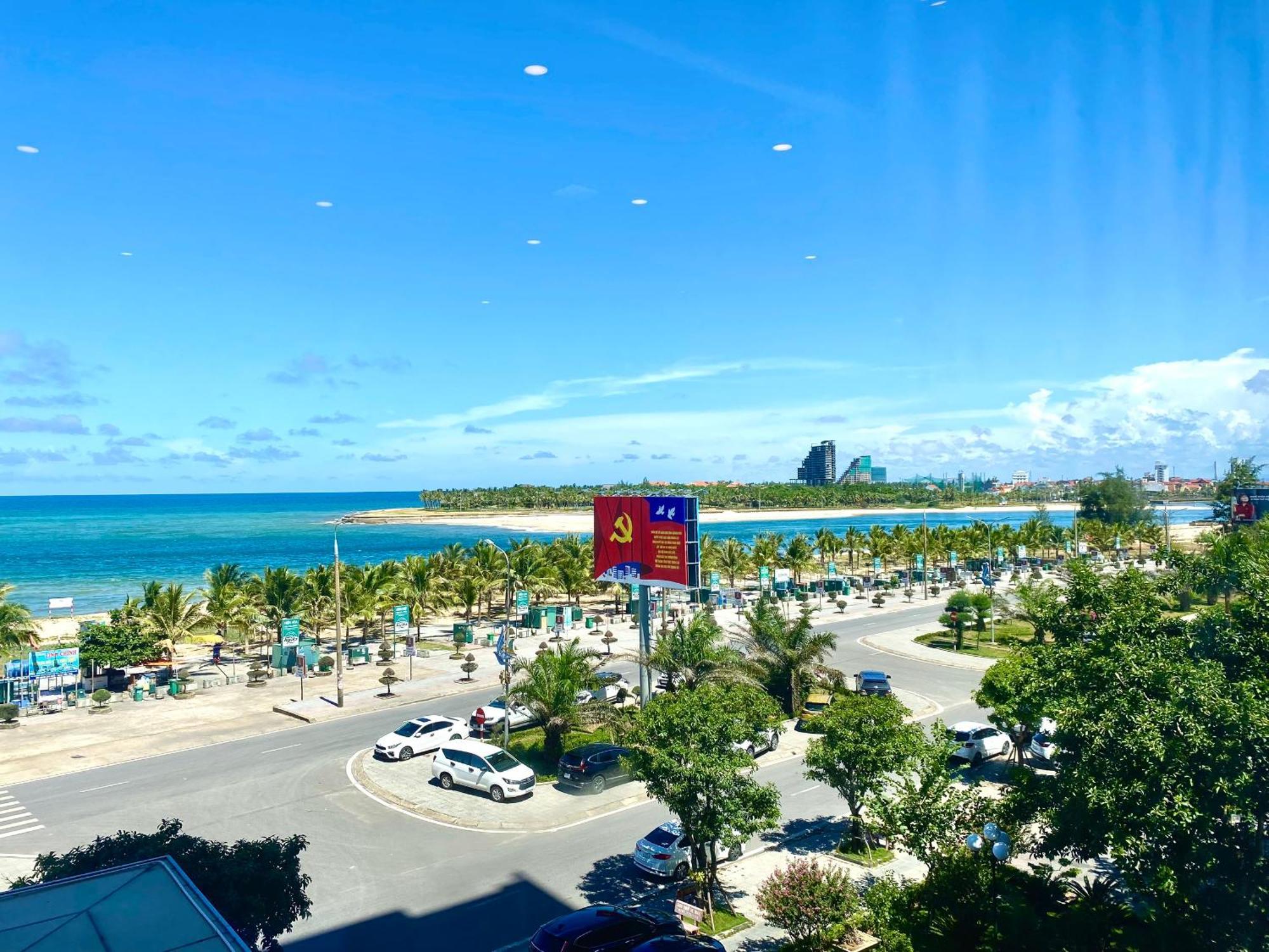 Muong Thanh Luxury Nhat Le Hotel Dong Hoi Zewnętrze zdjęcie