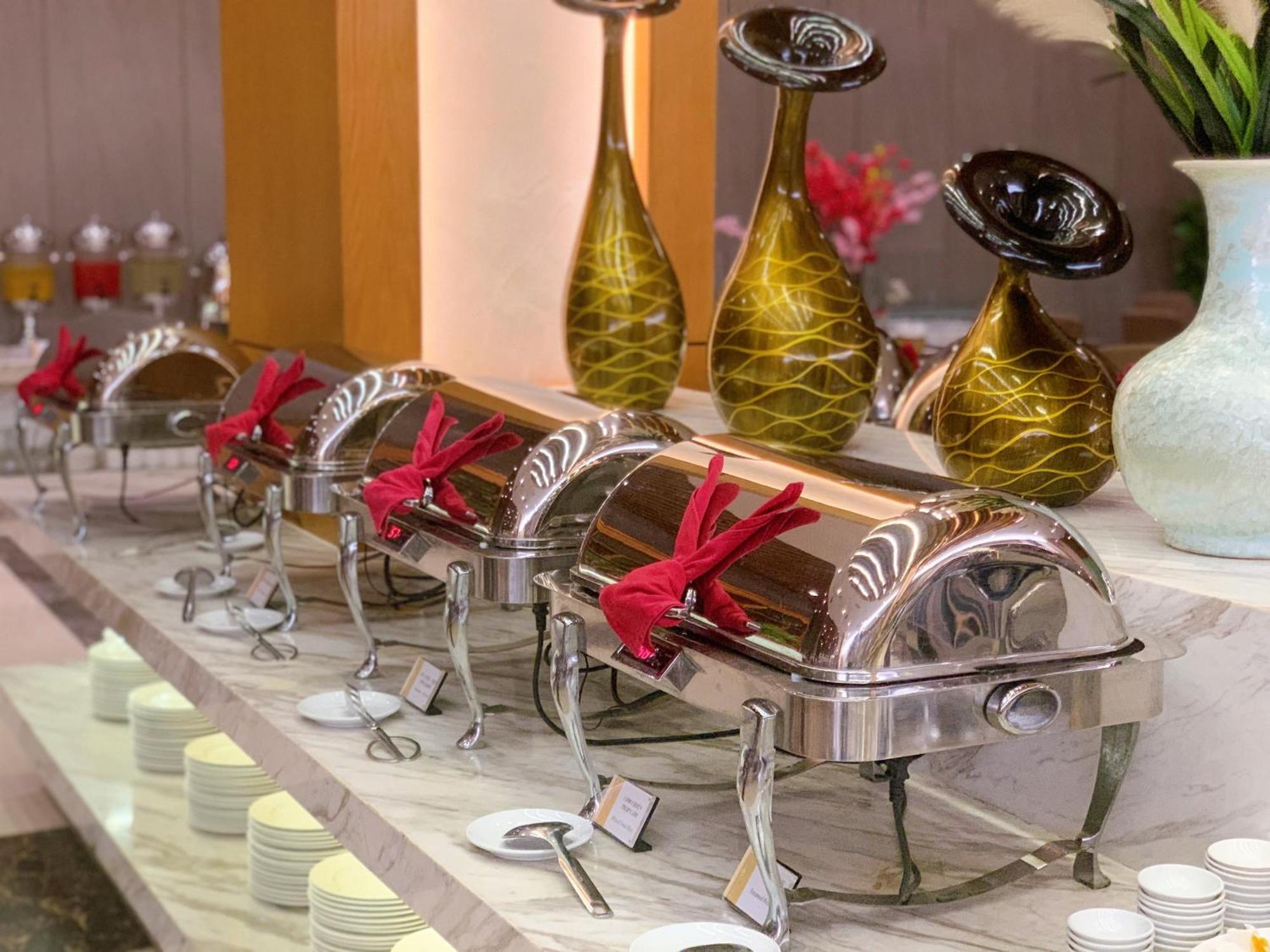Muong Thanh Luxury Nhat Le Hotel Dong Hoi Zewnętrze zdjęcie