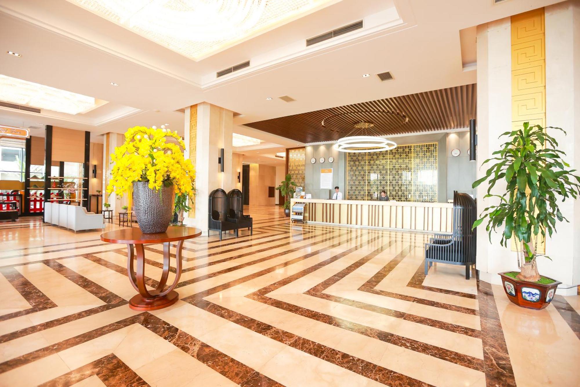 Muong Thanh Luxury Nhat Le Hotel Dong Hoi Zewnętrze zdjęcie