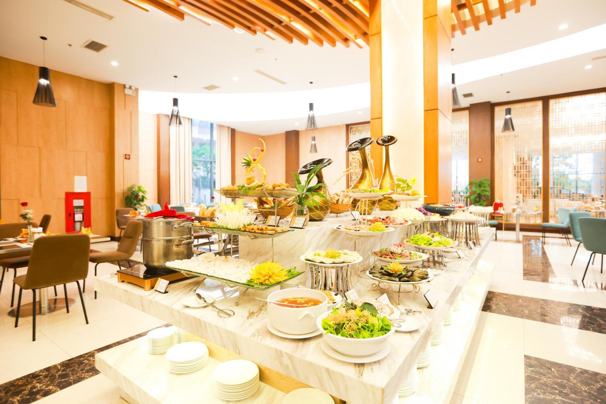 Muong Thanh Luxury Nhat Le Hotel Dong Hoi Zewnętrze zdjęcie
