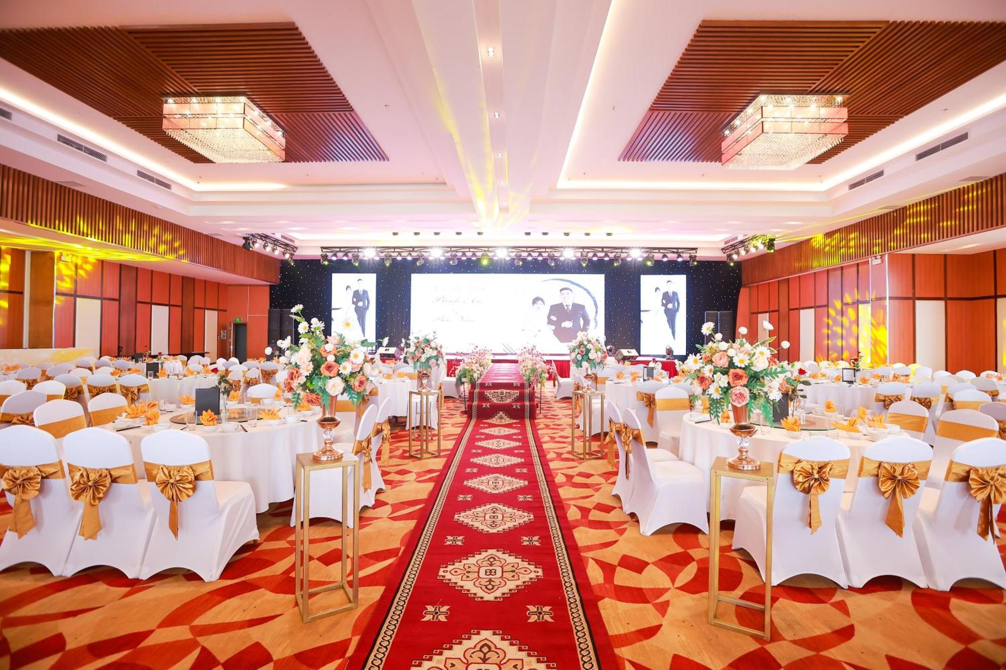 Muong Thanh Luxury Nhat Le Hotel Dong Hoi Zewnętrze zdjęcie