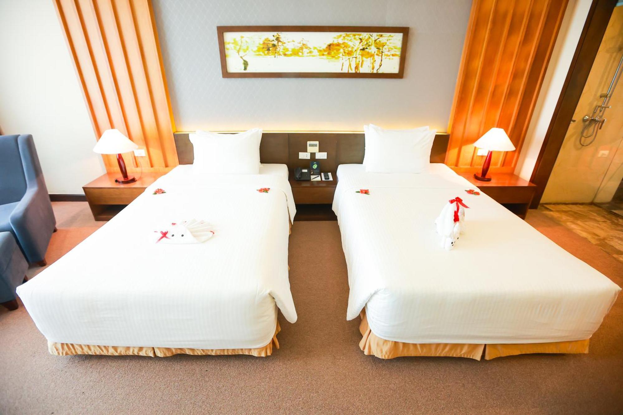 Muong Thanh Luxury Nhat Le Hotel Dong Hoi Zewnętrze zdjęcie