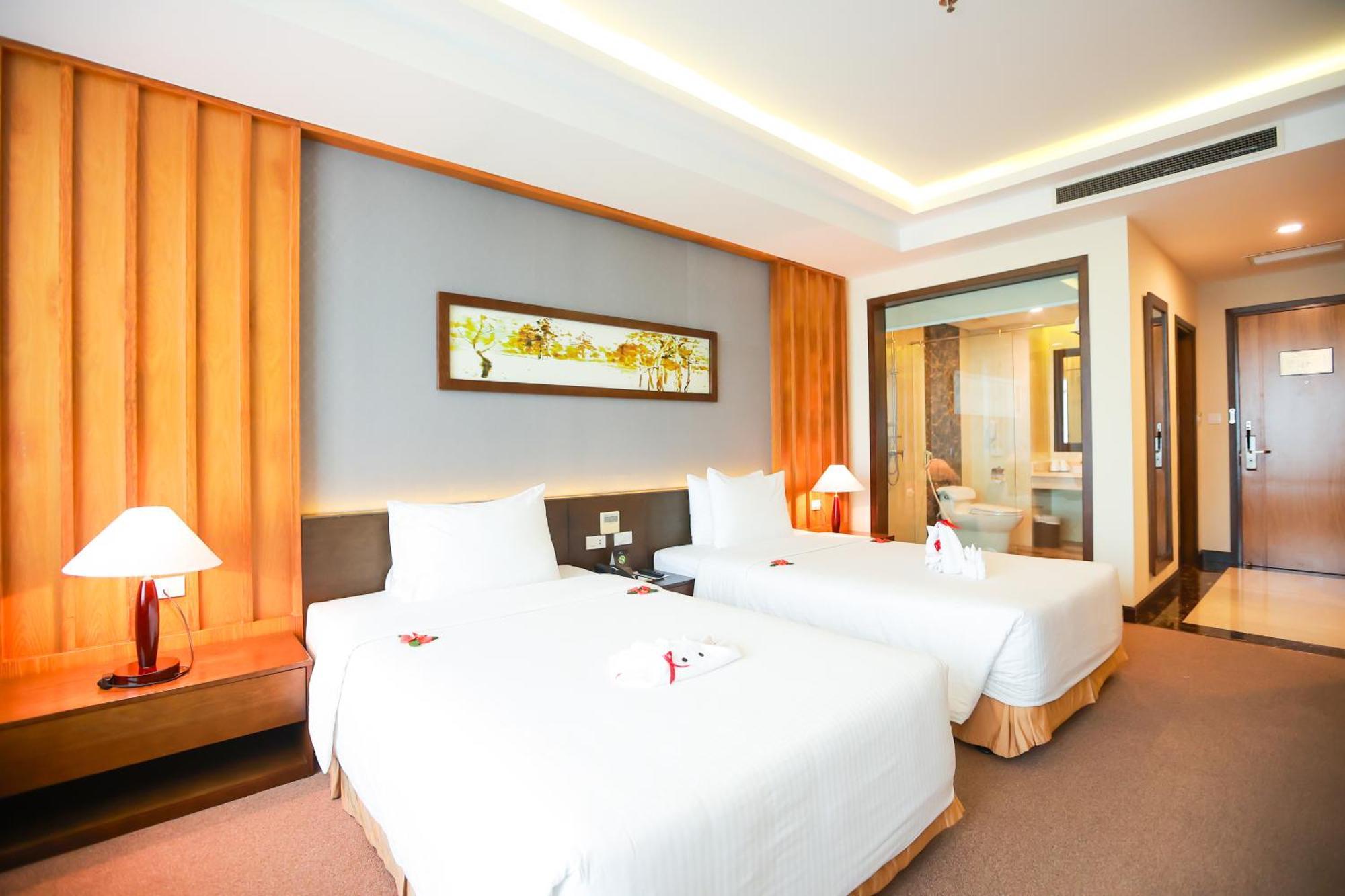 Muong Thanh Luxury Nhat Le Hotel Dong Hoi Zewnętrze zdjęcie