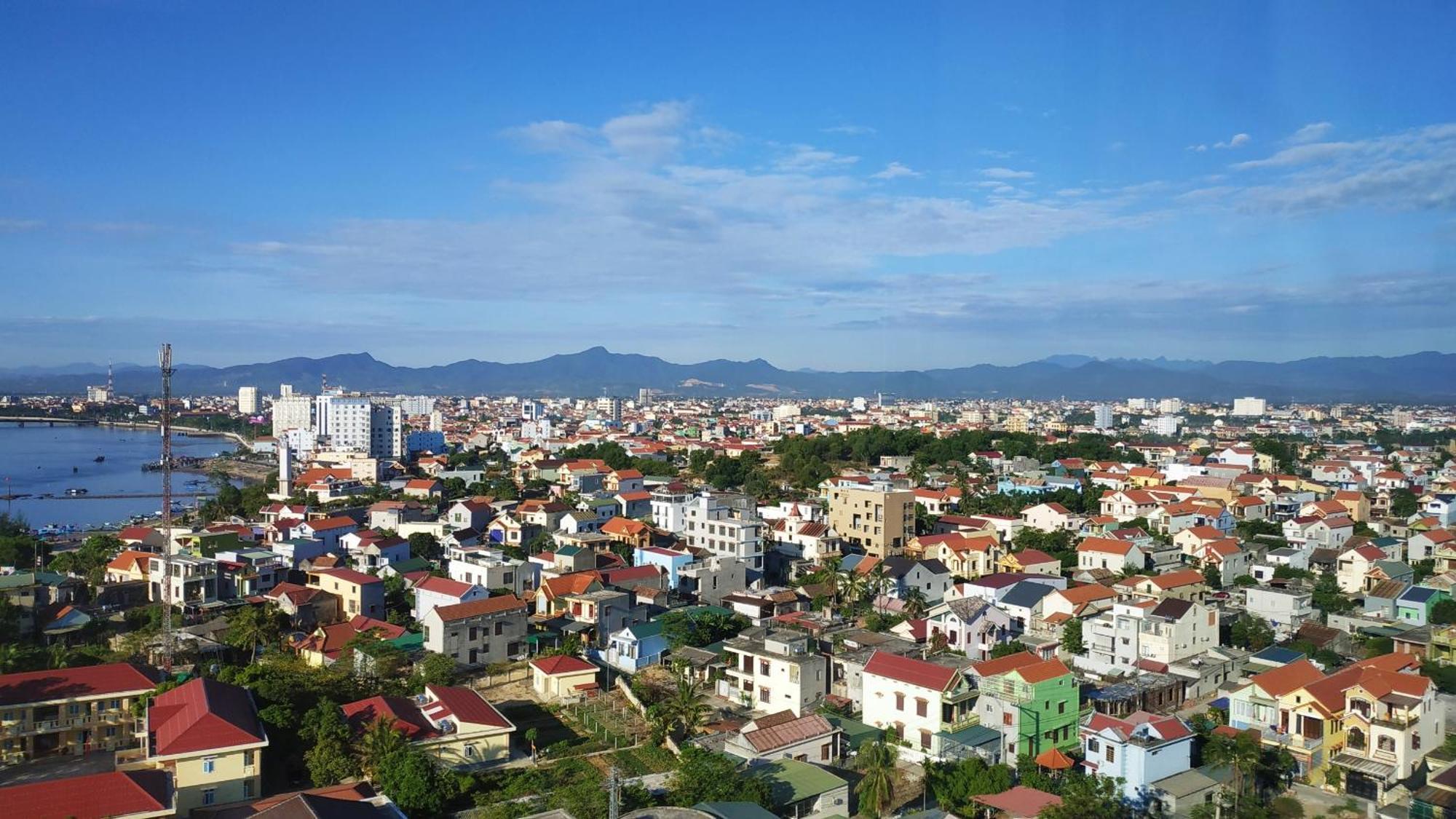 Muong Thanh Luxury Nhat Le Hotel Dong Hoi Zewnętrze zdjęcie