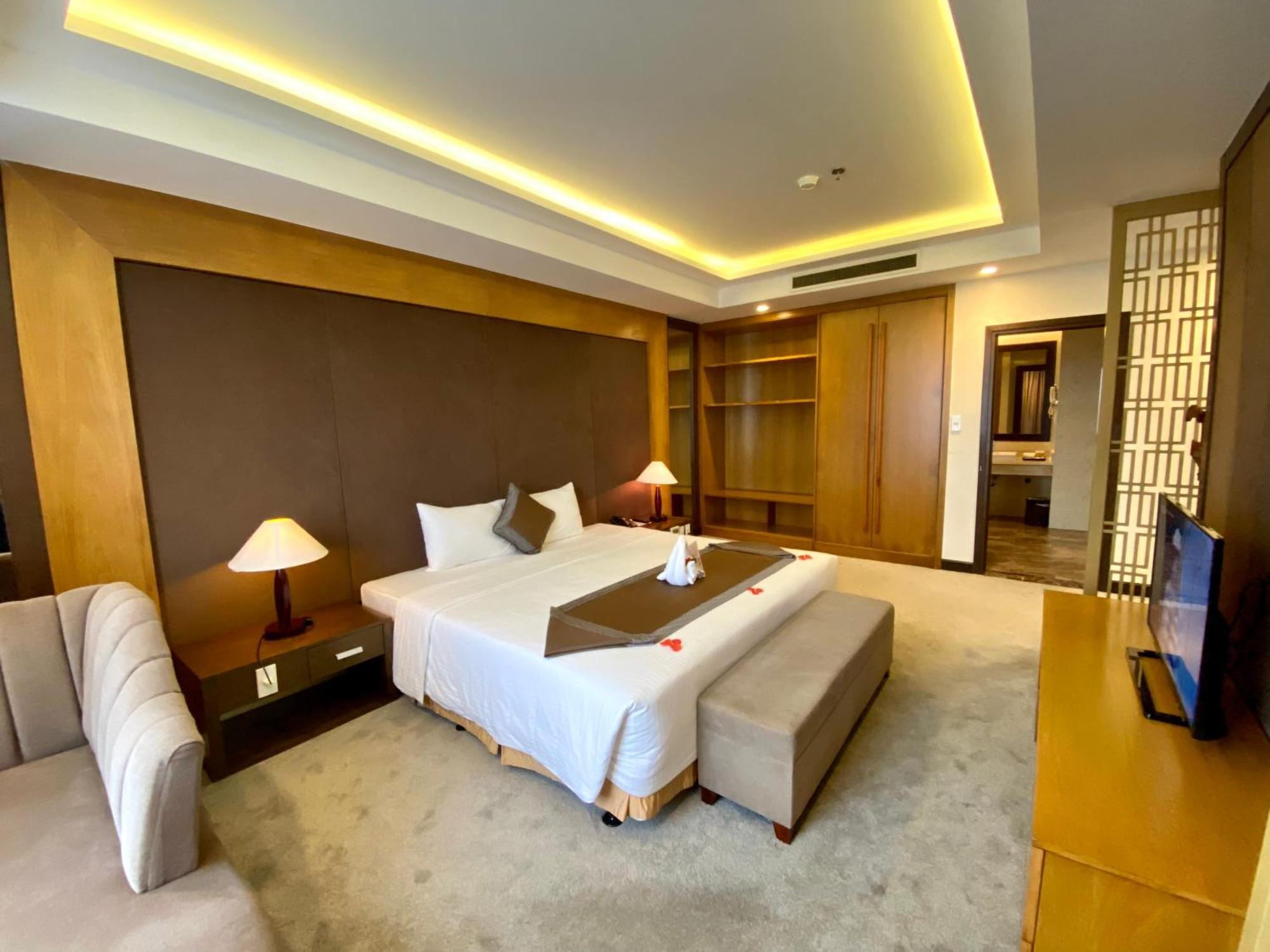 Muong Thanh Luxury Nhat Le Hotel Dong Hoi Zewnętrze zdjęcie